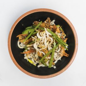 UDON rezance s kuracím mäsom 400g